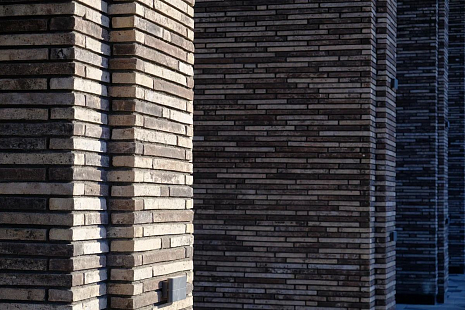 Объект из Кирпич ручной формовки Донские зори Бавария ригель